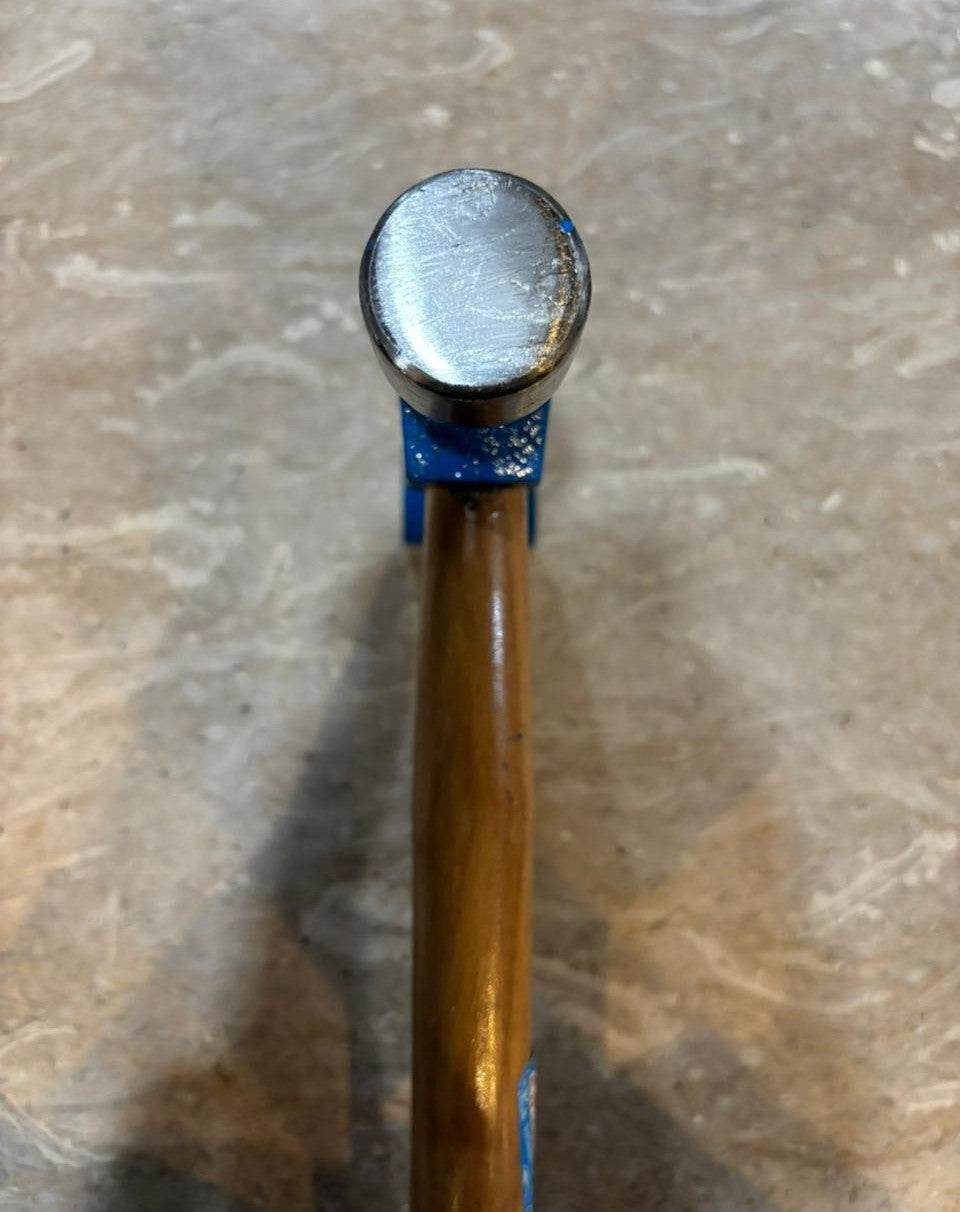 1 lbs claw hammer - Auzaar Khana