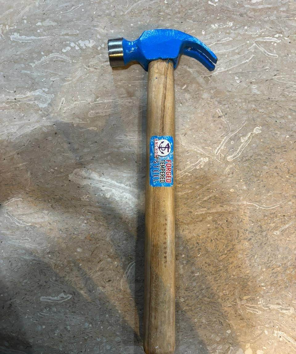 1/2 lbs Claw hammer - Auzaar Khana