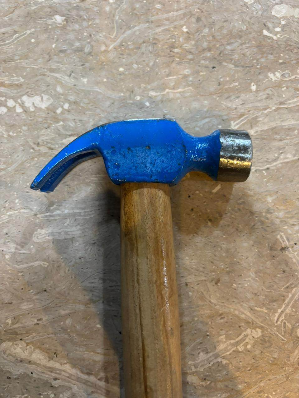 1/2 lbs Claw hammer - Auzaar Khana