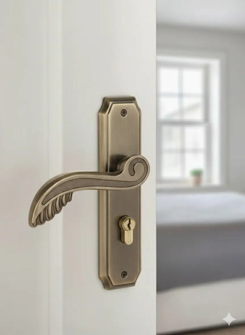 Elegant Handle Lock – Strong & Stylish Door Lock for Every Interior