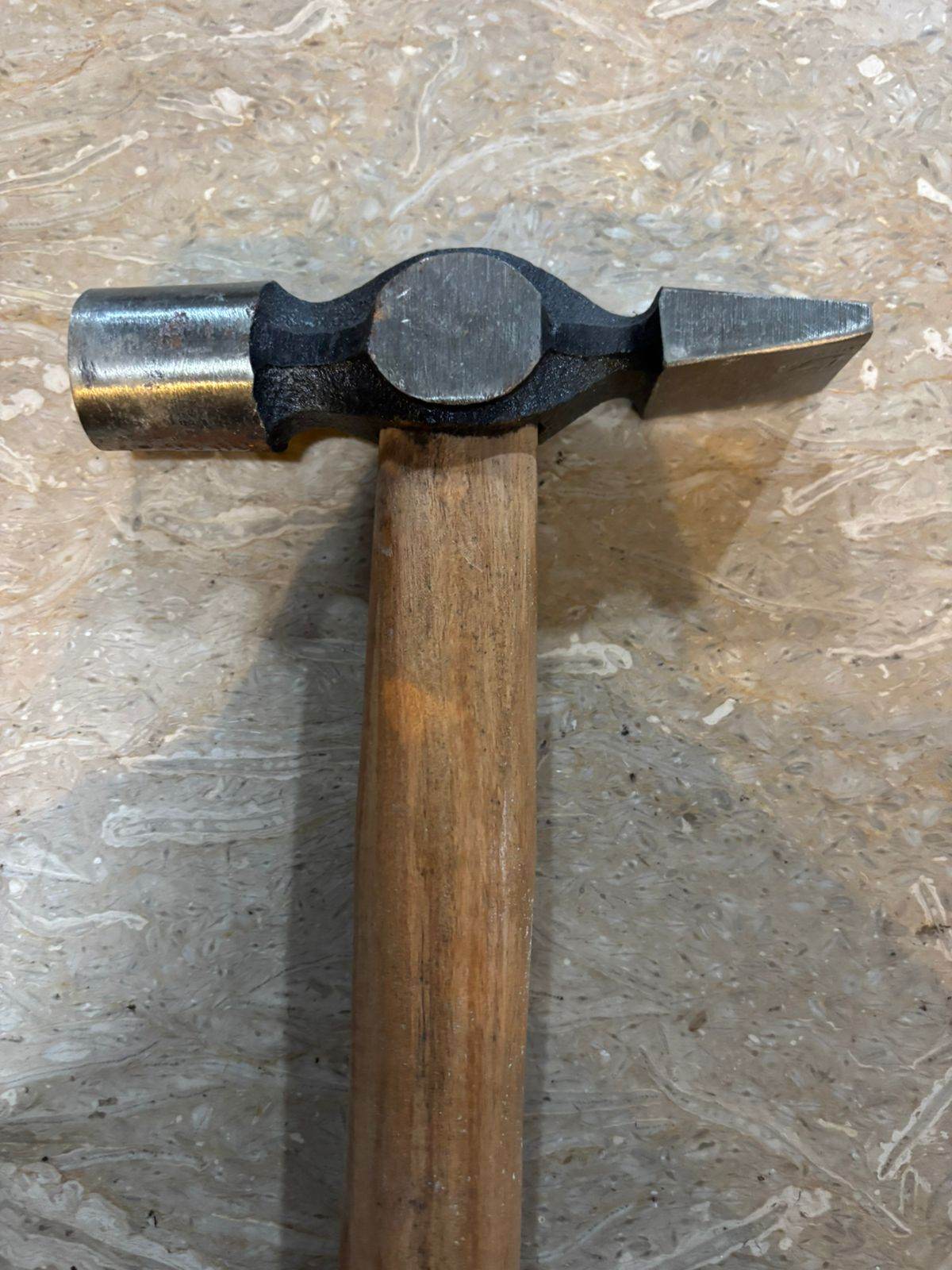 Hammer tool - cross peen hammer - Auzaar Khana