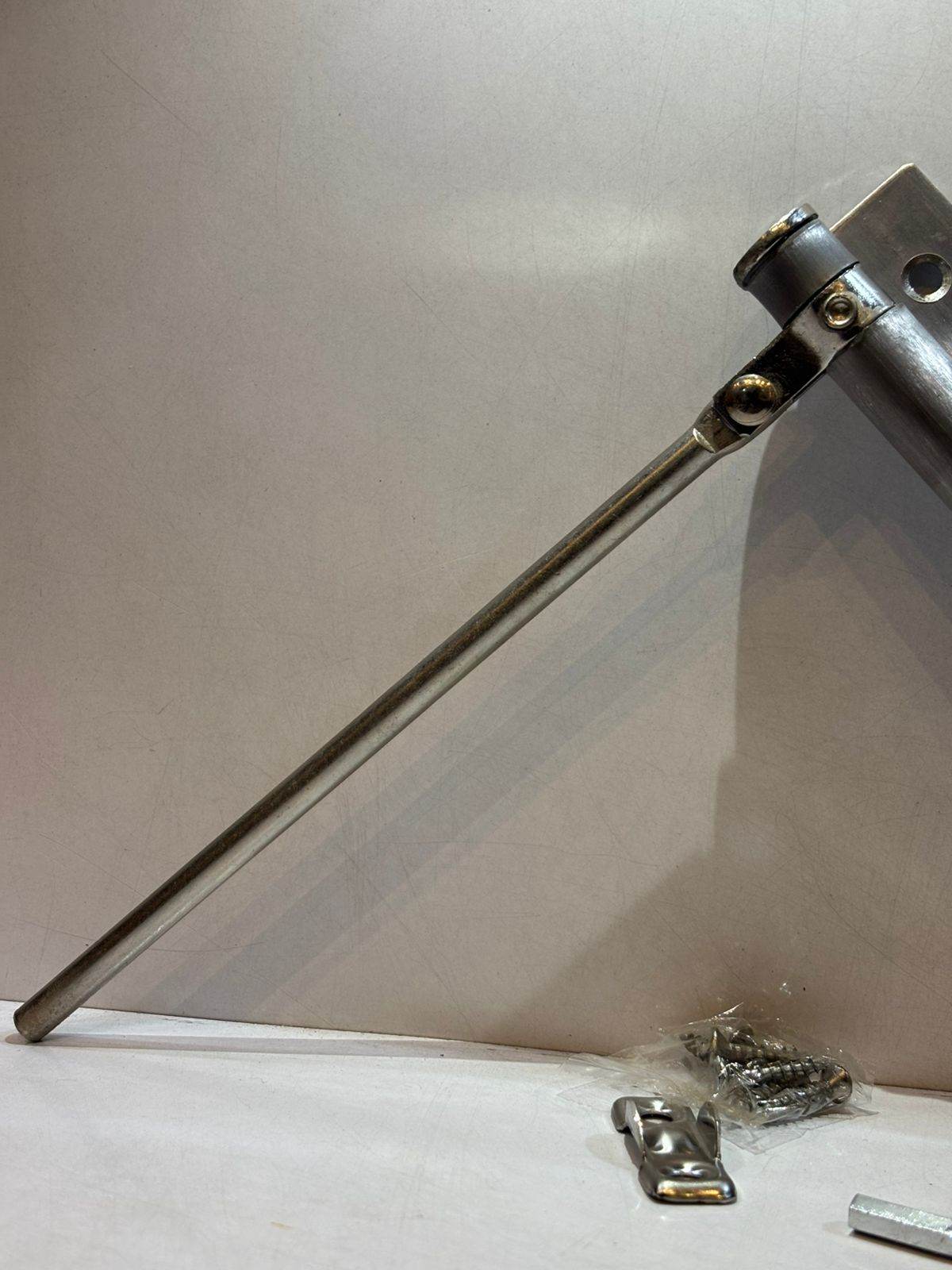 Door Closer – Smooth & Reliable Automatic Closing Solution - Auzaar Khana