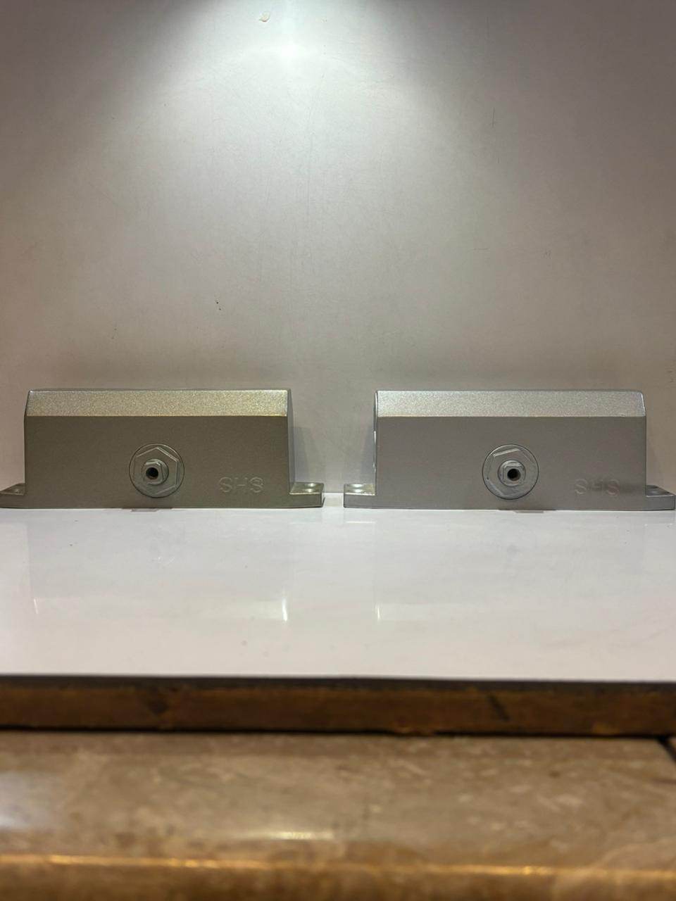 Shop Premium Hydraulic Door Closer: The Ultimate Solution for Safety and Convenience - Auzaar Khana