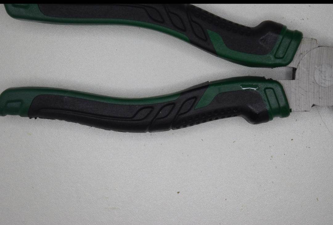 High-Quality Grip Plass – Precision, Strength & Comfort | shop online - Auzaar Khana