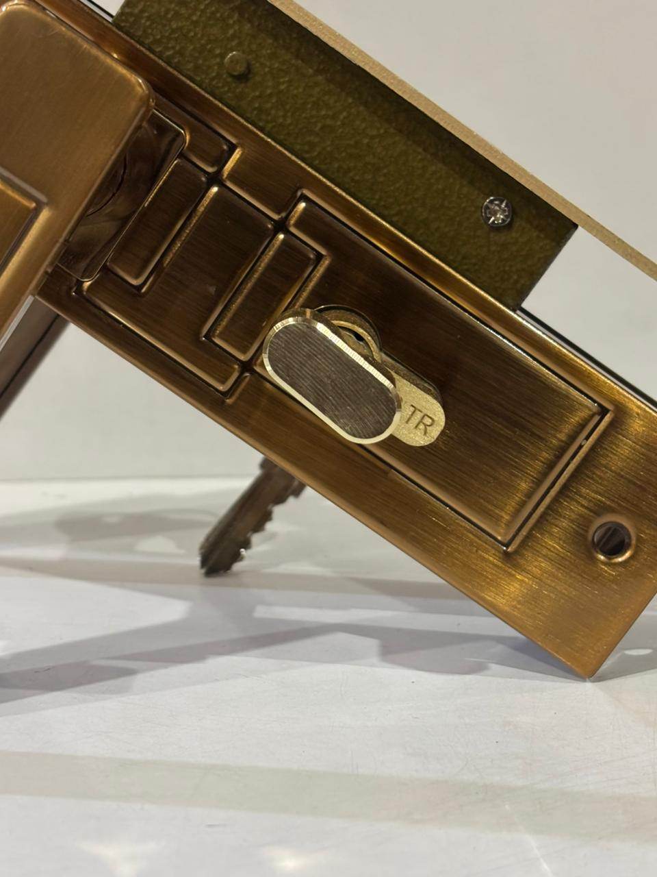 Handle Lock – Durable and Stylish Door Lock for Every Room - Auzaar Khana