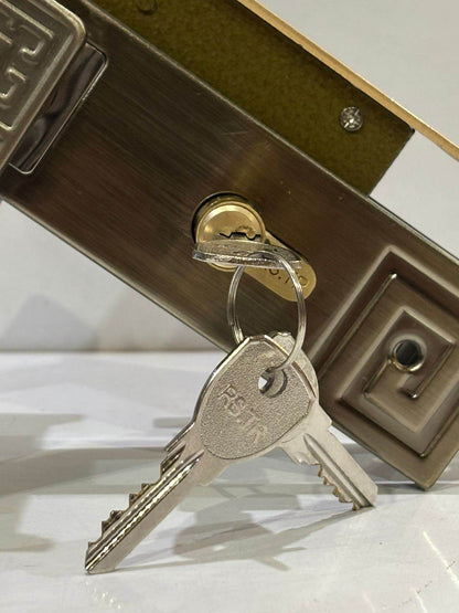 Modern Handle Lock – Durable, Elegant Door Lock for Every Room - Auzaar Khana