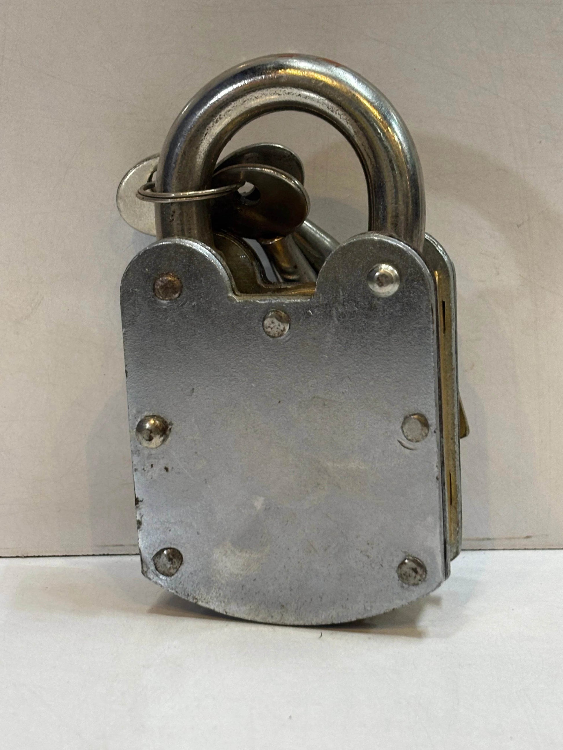 Shop Hassan Desi Lock – Premium Steel Security Pad Lock in Classic Finishes - Auzaar Khana