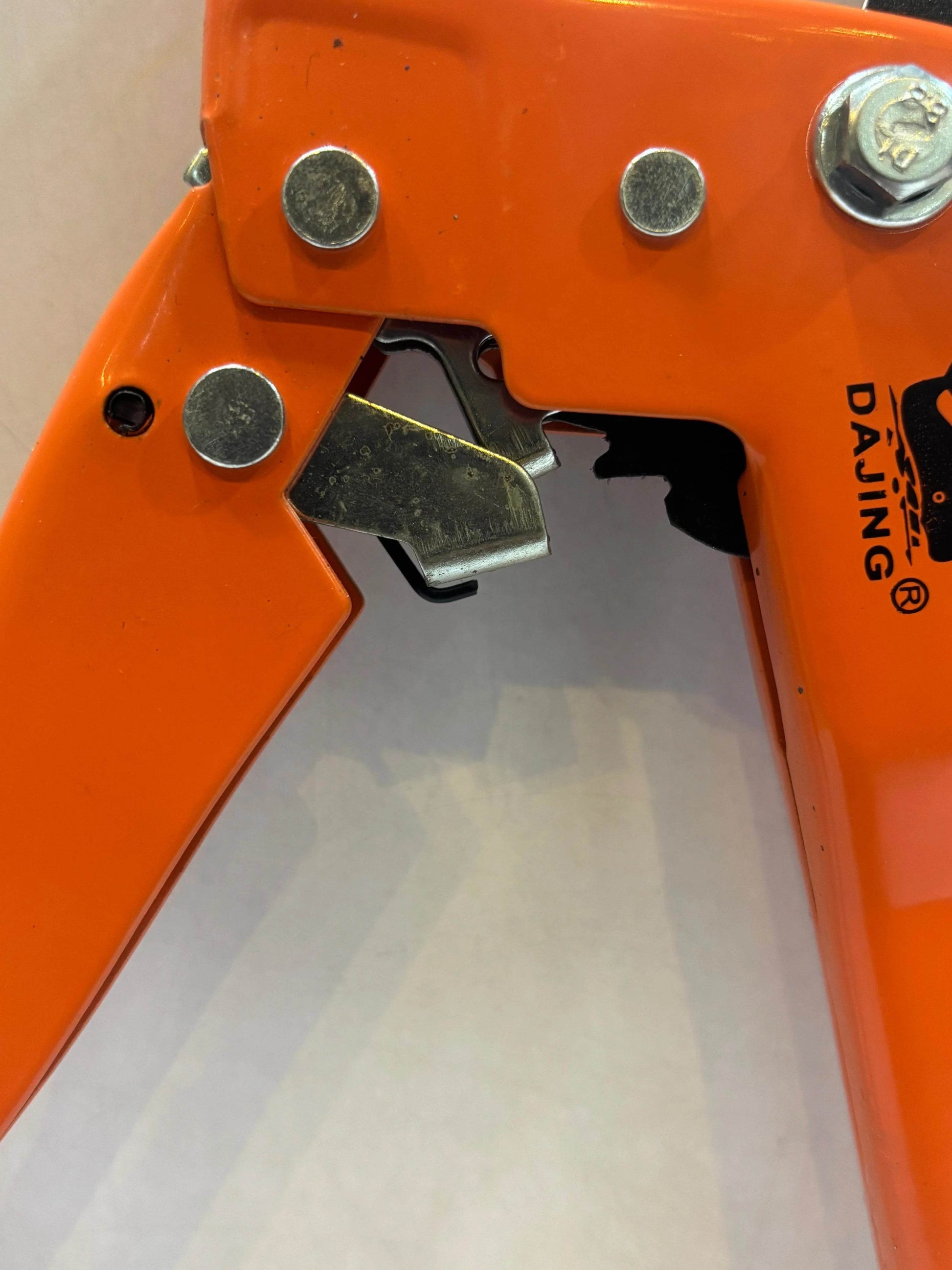 Dajing PVC Duct Cutter – Heavy Duty PVC Cutter Tool for Precise Cutting| shop online - Auzaar Khana